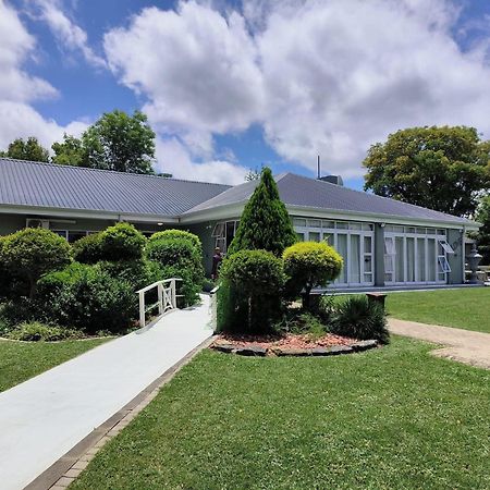 Nauntons Guest House&Wedding Venue Ladysmith Exterior foto