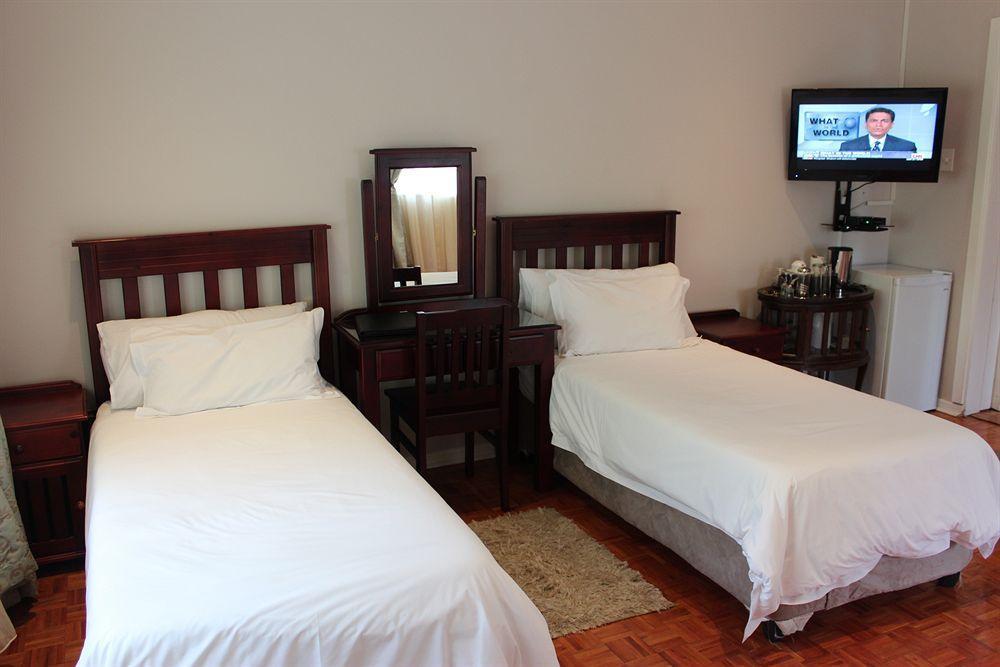 Nauntons Guest House&Wedding Venue Ladysmith Exterior foto